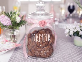 Barattolo di vetro con incisione ed una rosa