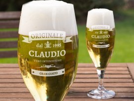 Bicchiere da birra con il tuo testo