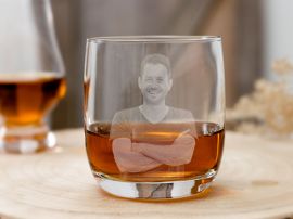 Bicchiere da whisky con incisione fotografica