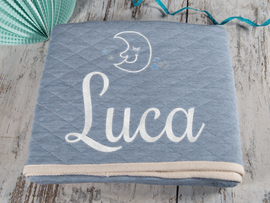 Coperta per bambini ricamata