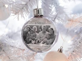 Pallina di natale col Meli col bianco